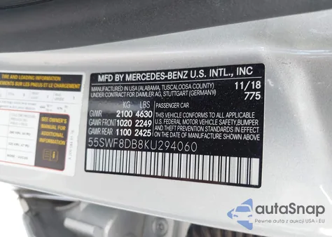 2019 Mercedes-Benz C 300 z USA, uszkodzony, nr VIN 55SWF8DB8KU294060